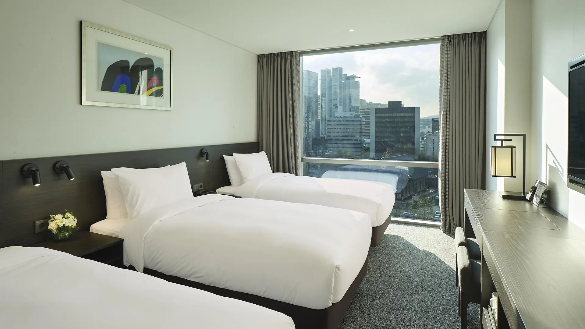 Nine Tree By Parnas Seoul Insadong Hotel