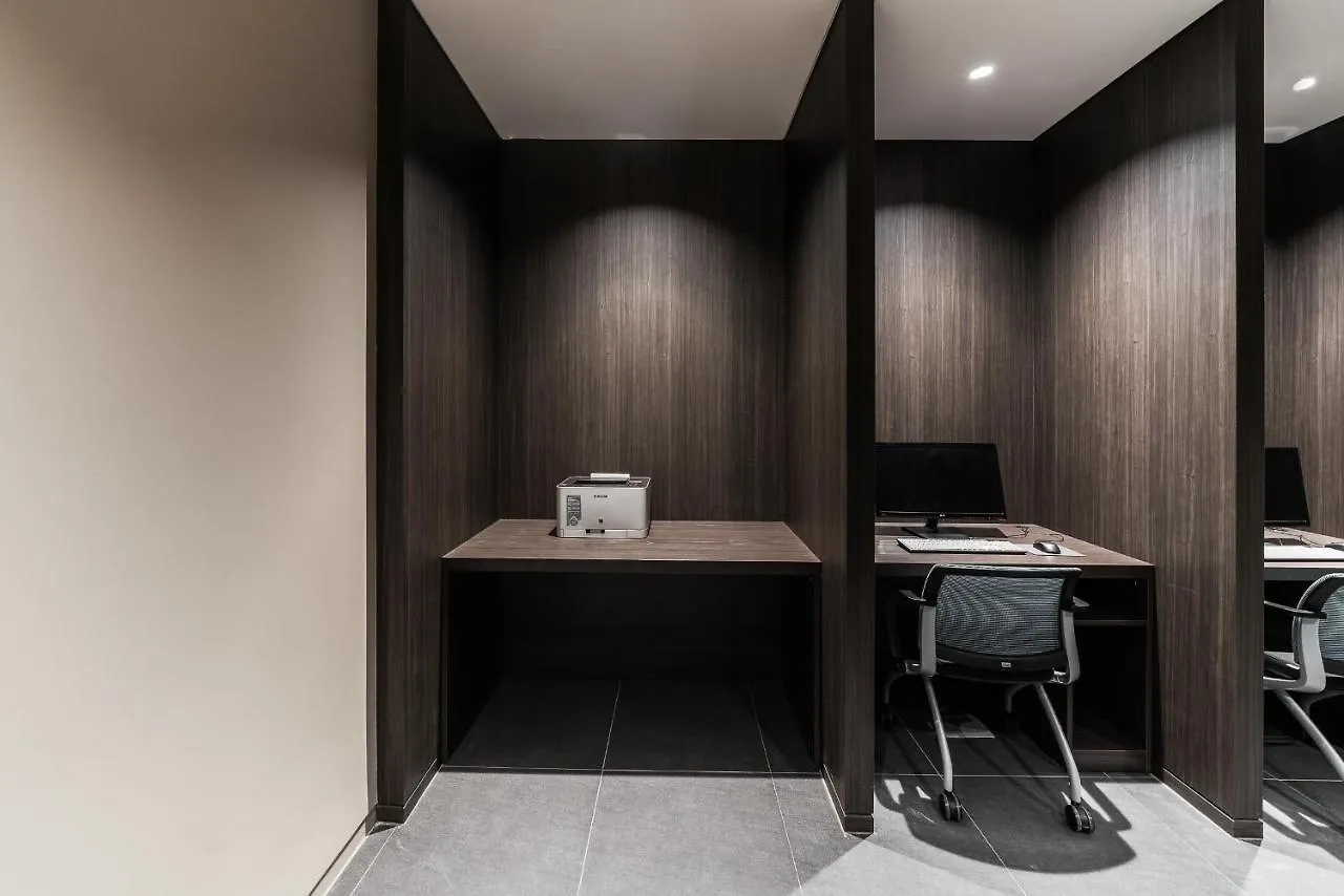 Nine Tree By Parnas Seoul Insadong Hotel