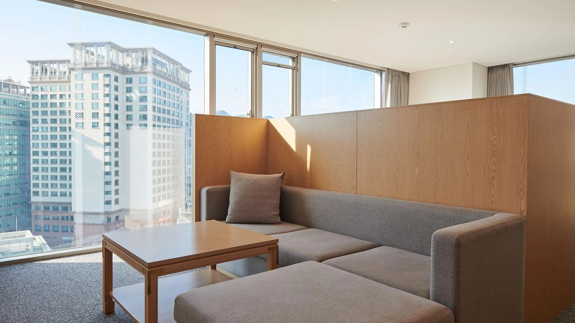 Nine Tree By Parnas Seoul Insadong Otel